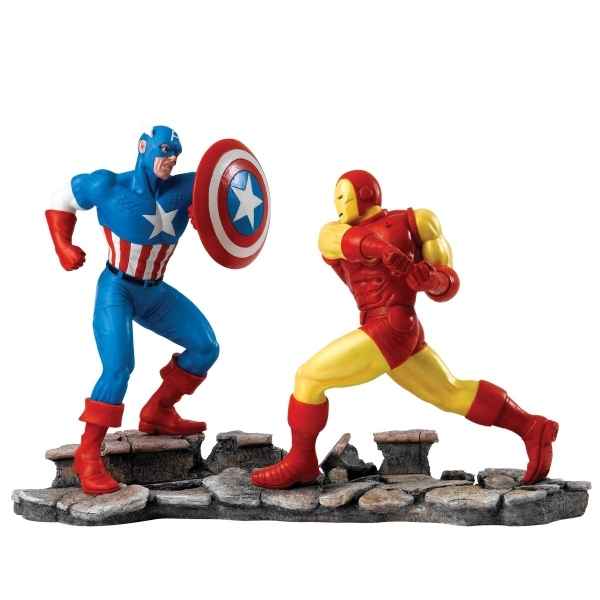 Statuette Captain america vs iron man Figurines Disney Collection -A27605 -1