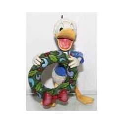 Donald duck with wreath hanging ornament Figurines Disney Collection -A23886