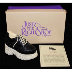 Figurine chaussure miniature collection just the right shoe sneaking by   - rs25035