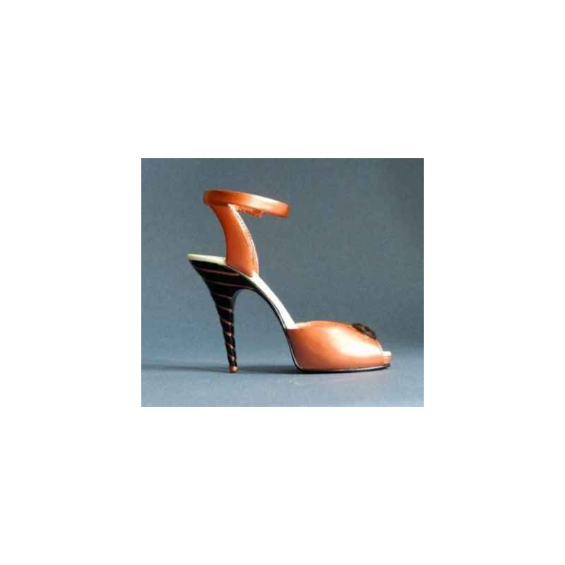 Chaussure miniature Thunderstruck 2013-ii Parastone -RS70135