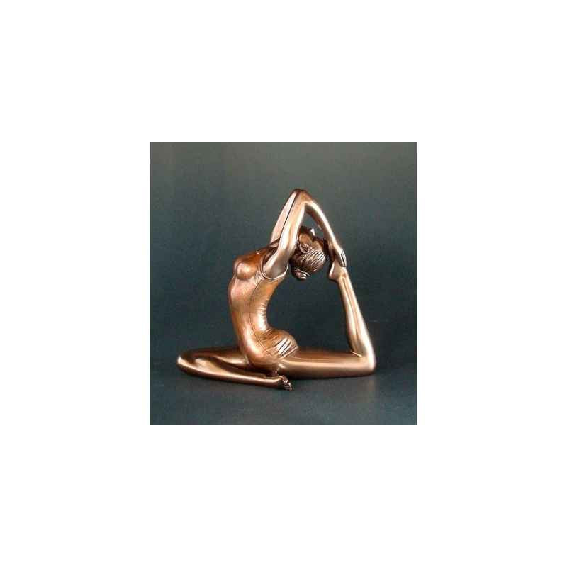 Figurine body talk  - yoga eka pa da rajakapotasana   - wu74983