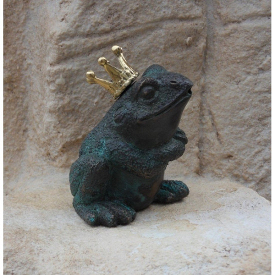 Petit grenouille mains devant fontaine -AN1119BR-V-F