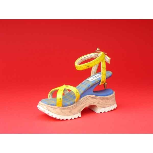 Figurine chaussure miniature collection just the right shoe custom made dealer-event 01  - rs25115