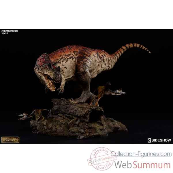 Dinosauria: statue ceratosaurus -SS200363