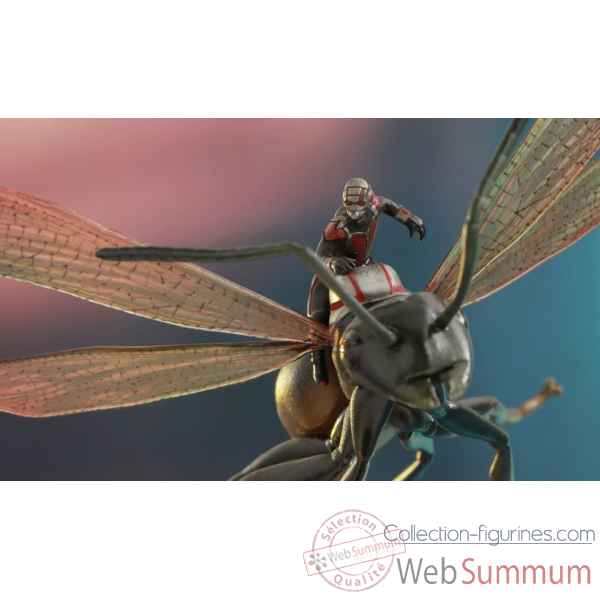 Figurine ant-man sur fourmi volante -SSHOT902513