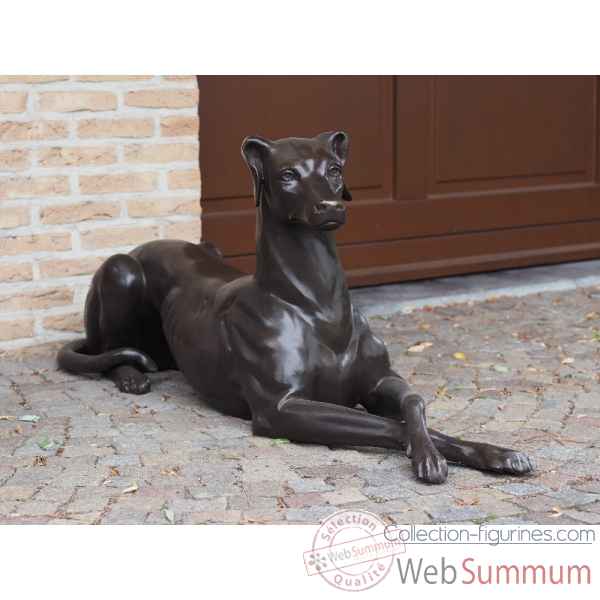 Statue bronze chien couche a gauche -B94539